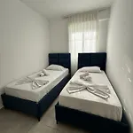 Eki * Sarande