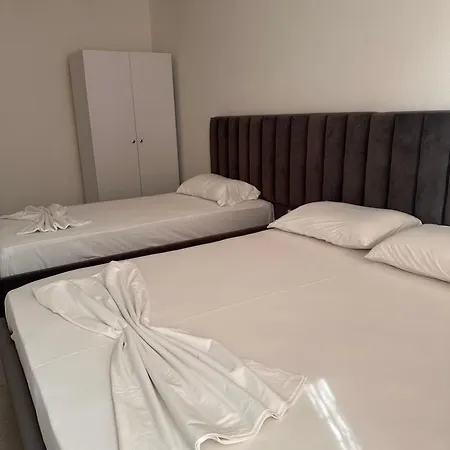 Eki Apartamento Sarandë