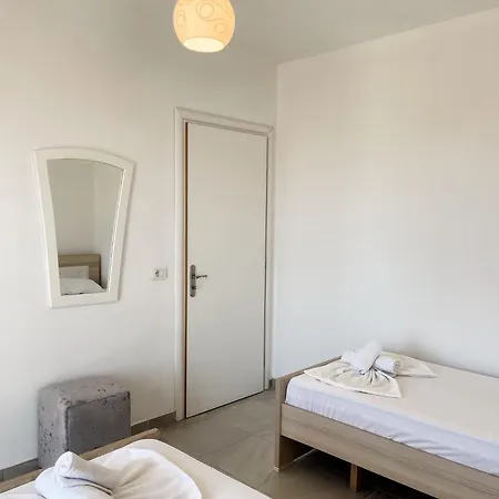 Eki Apartments * Sarande