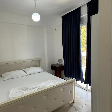 Eki Apartments * Sarande